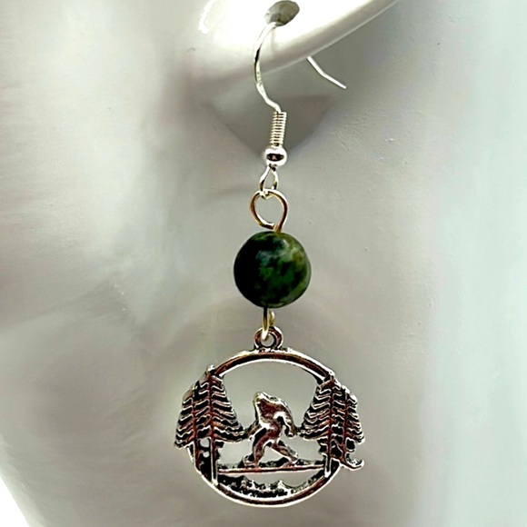 Handmade Big Foot Necklace Set with Natural African Turquoise Stones! - Picture 11 of 11